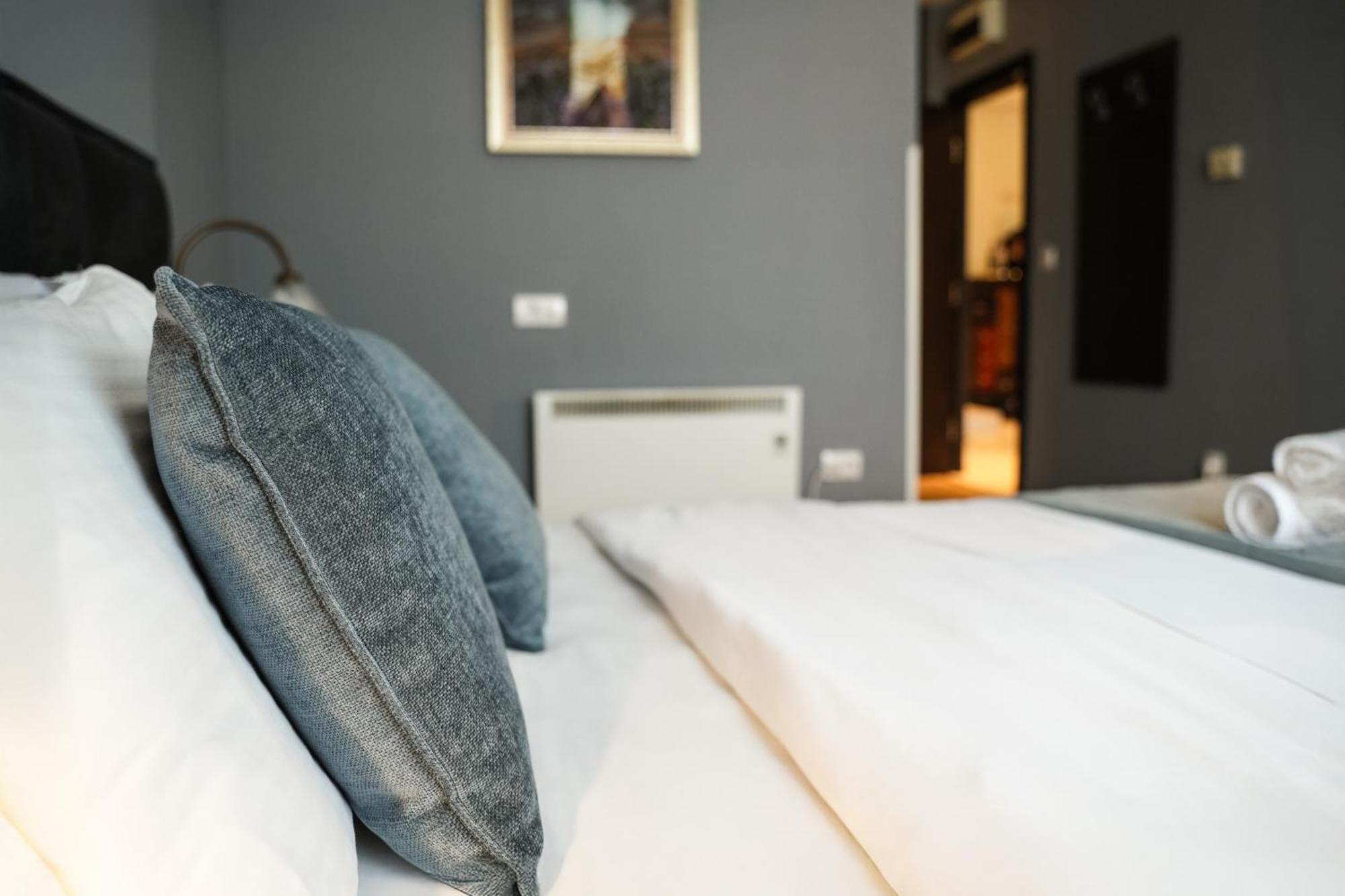 Hotel Dum By Muskat Belgrad Dış mekan fotoğraf